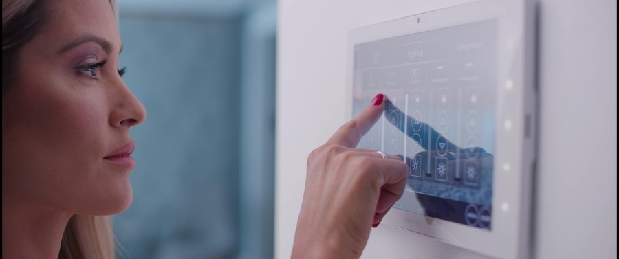 control4-vs-savant-which-home-automation-platform-is-right-for-your-project