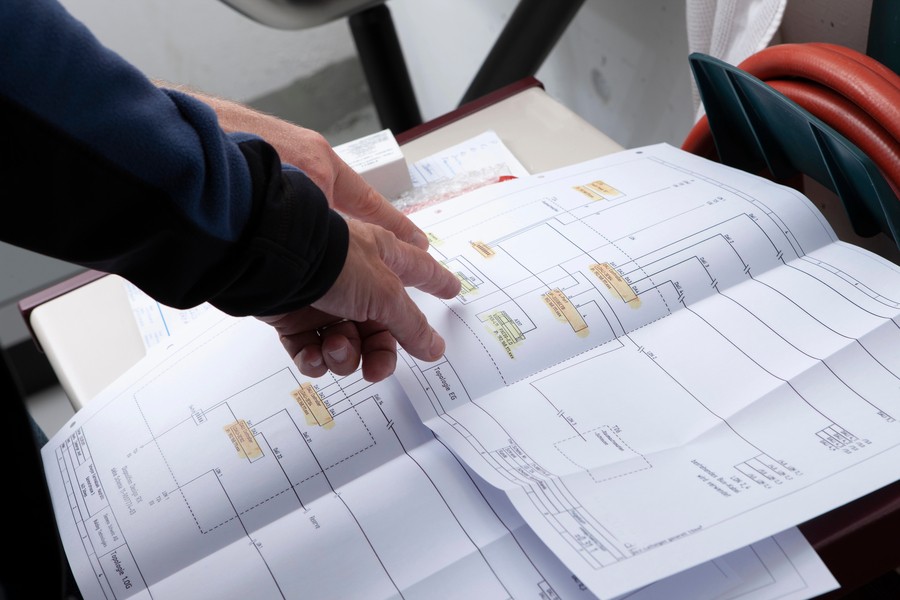 when-builders-win-start-projects-early-with-summit-technology-group